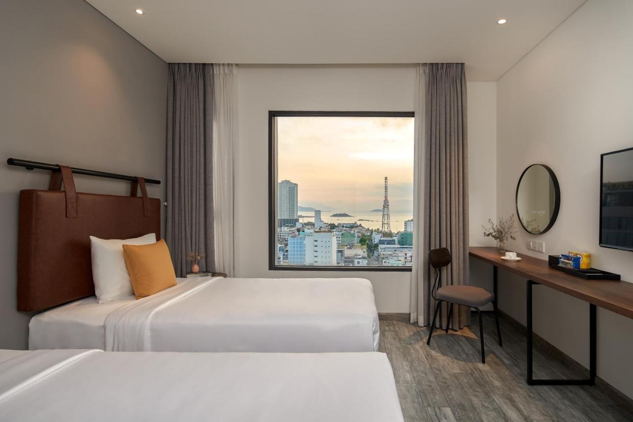 Em Oi Boutique Hotel Nha Trang Exterior photo